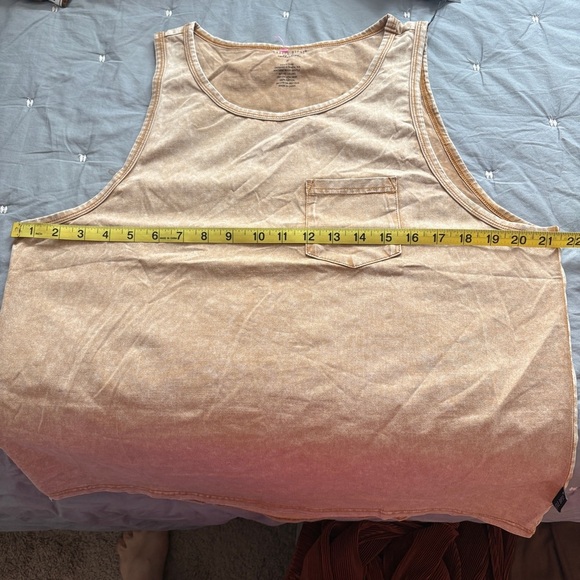 NEW Men’s Little Bipsy Tan Acid Wash Pocket Tank Top Size Small 100% Cotton - Picture 7 of 8